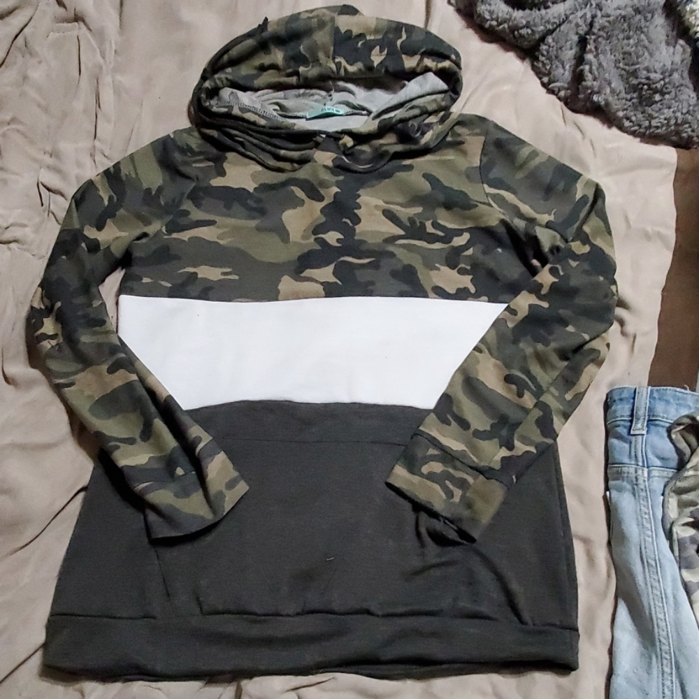 Boutique Hoodie